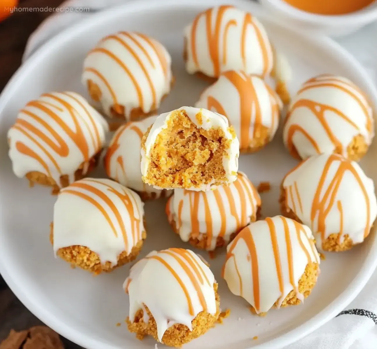 Bolitas de queso crema y calabaza fáciles