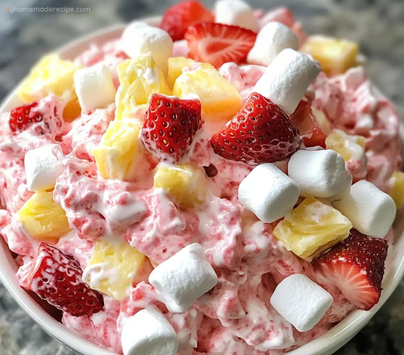 Ensalada de Fresa Esponjosa